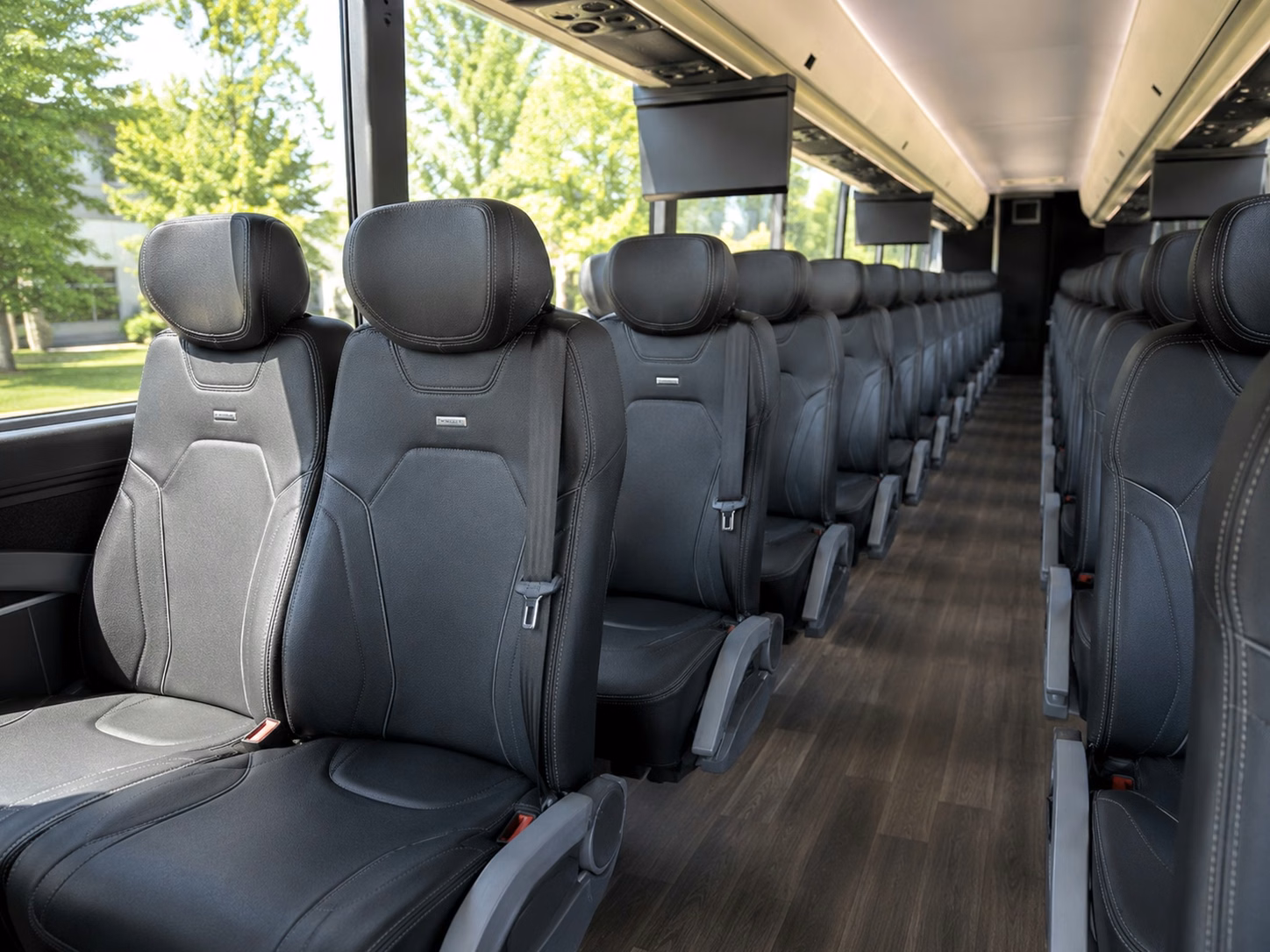 charter buses for moreno valley field trips to the riverside metropolitan museum