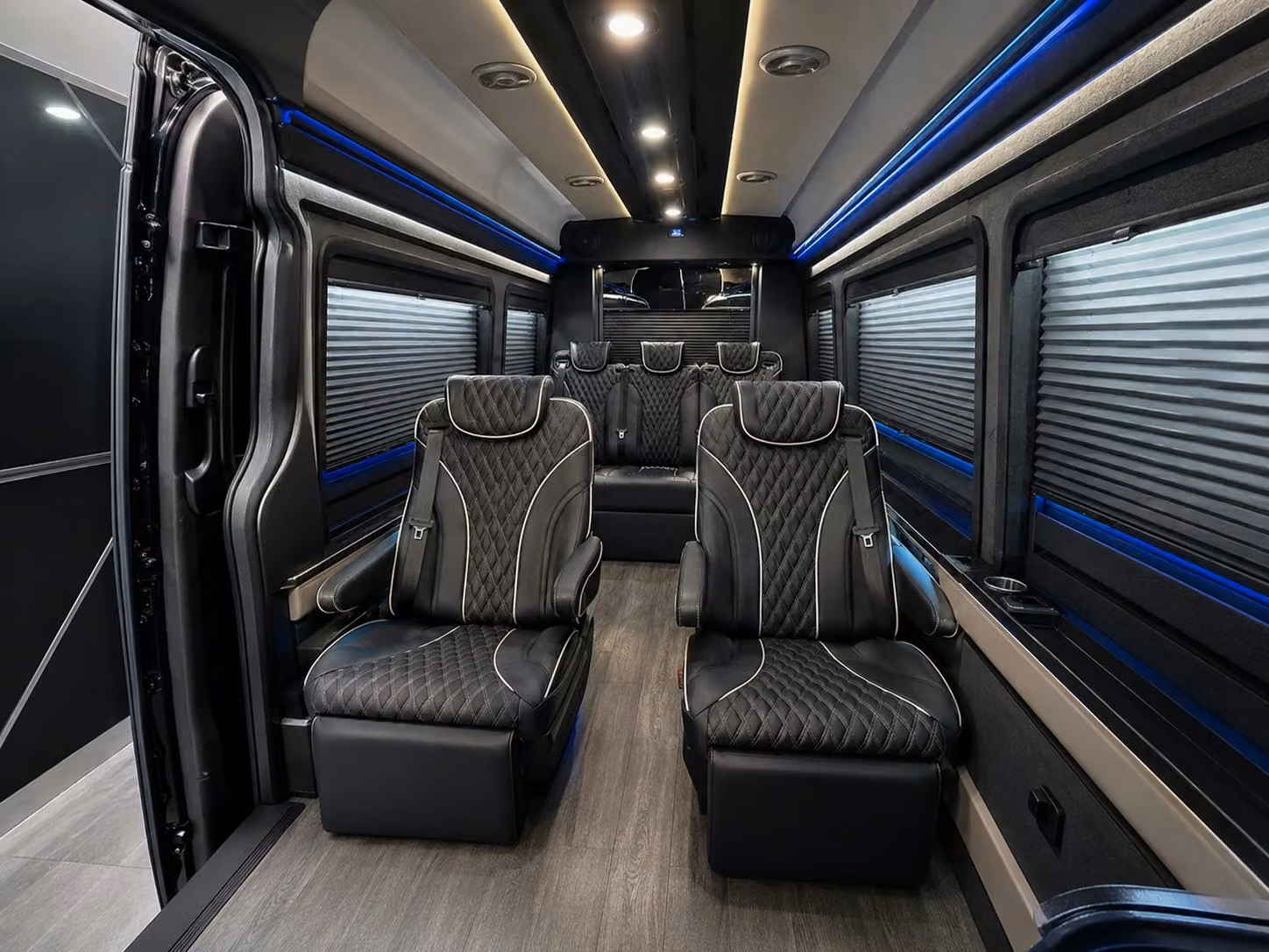 corporate airport shuttles for businesses based in moreno valley