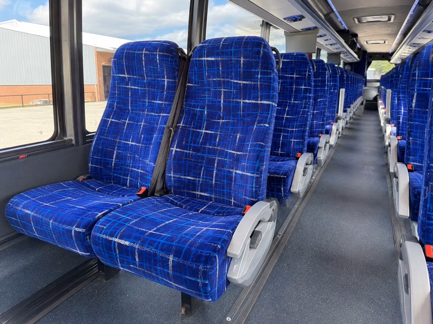 guest shuttle services between moreno valley hotels and wedding venues